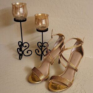 Thalia Sodi Darria Embellished Gold Metallic Evening Sandals Size: 9 NWT
